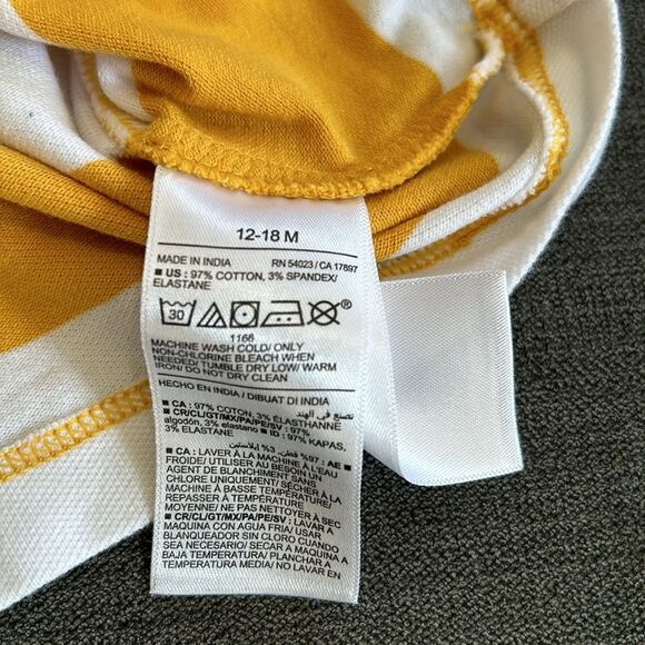 Old Navy Boys 12-18M Polo Shirts - Picture 4 of 7